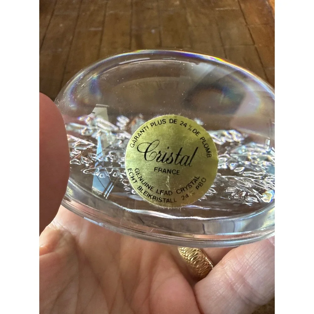 Avon Crystal Paperweight‎ Snowflake Design 24% Lead Crystal Made in France Vintg